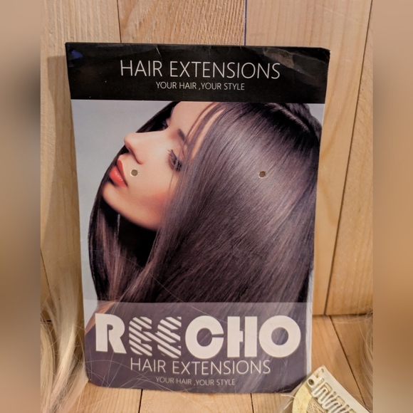 Reecho Black Hair Extensions - Picture 1 of 9